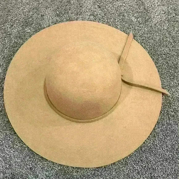 H&M Accessories - H&M hat
